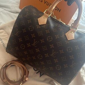 1000% authentic Louis Vuitton speedy 30 monogram bag